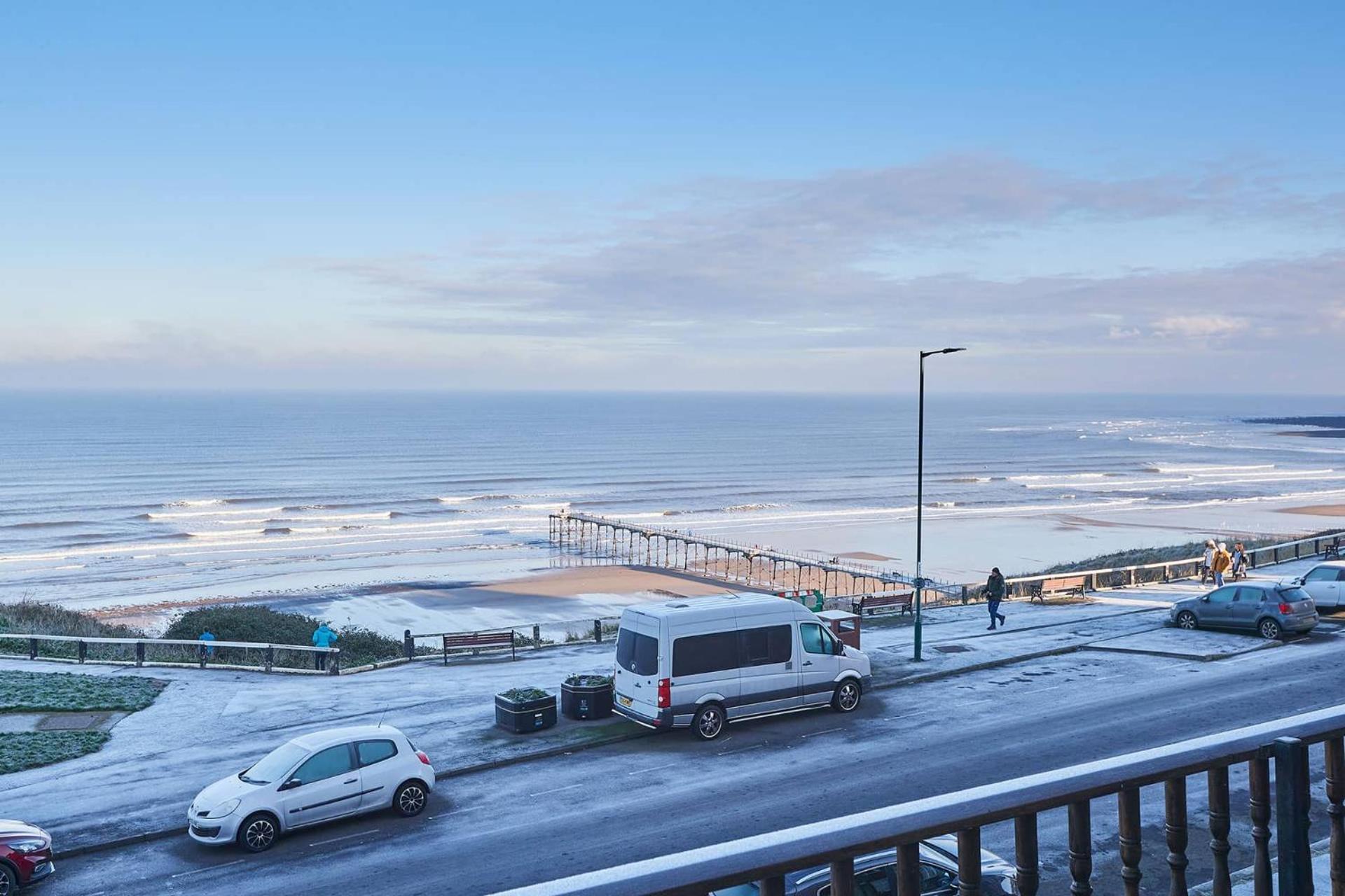 Captain'S Deck Beach Balcony Perfectlysaltburn Exterior photo